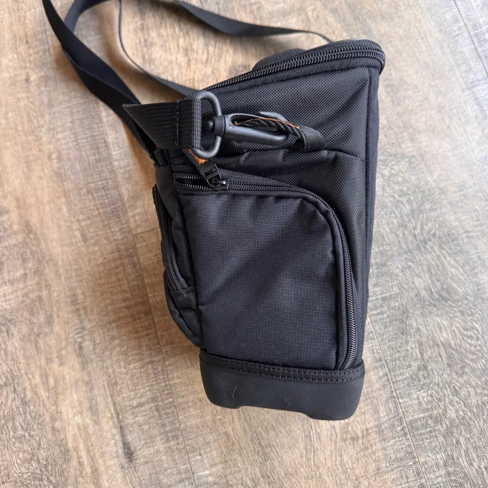 Case Logic SLR Camera Holster Bag Black Nylon SLRC-201 Waterproof Base